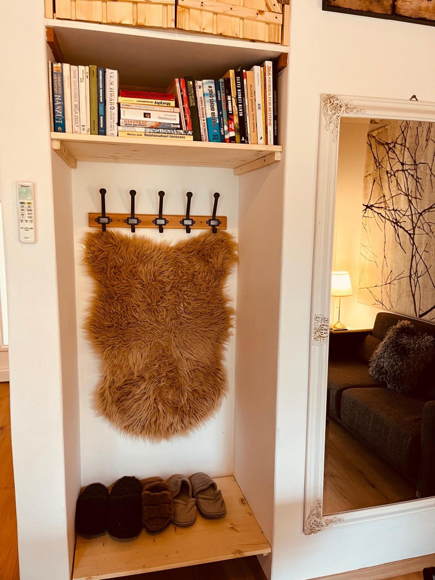 Apartment By The Balatonudvari